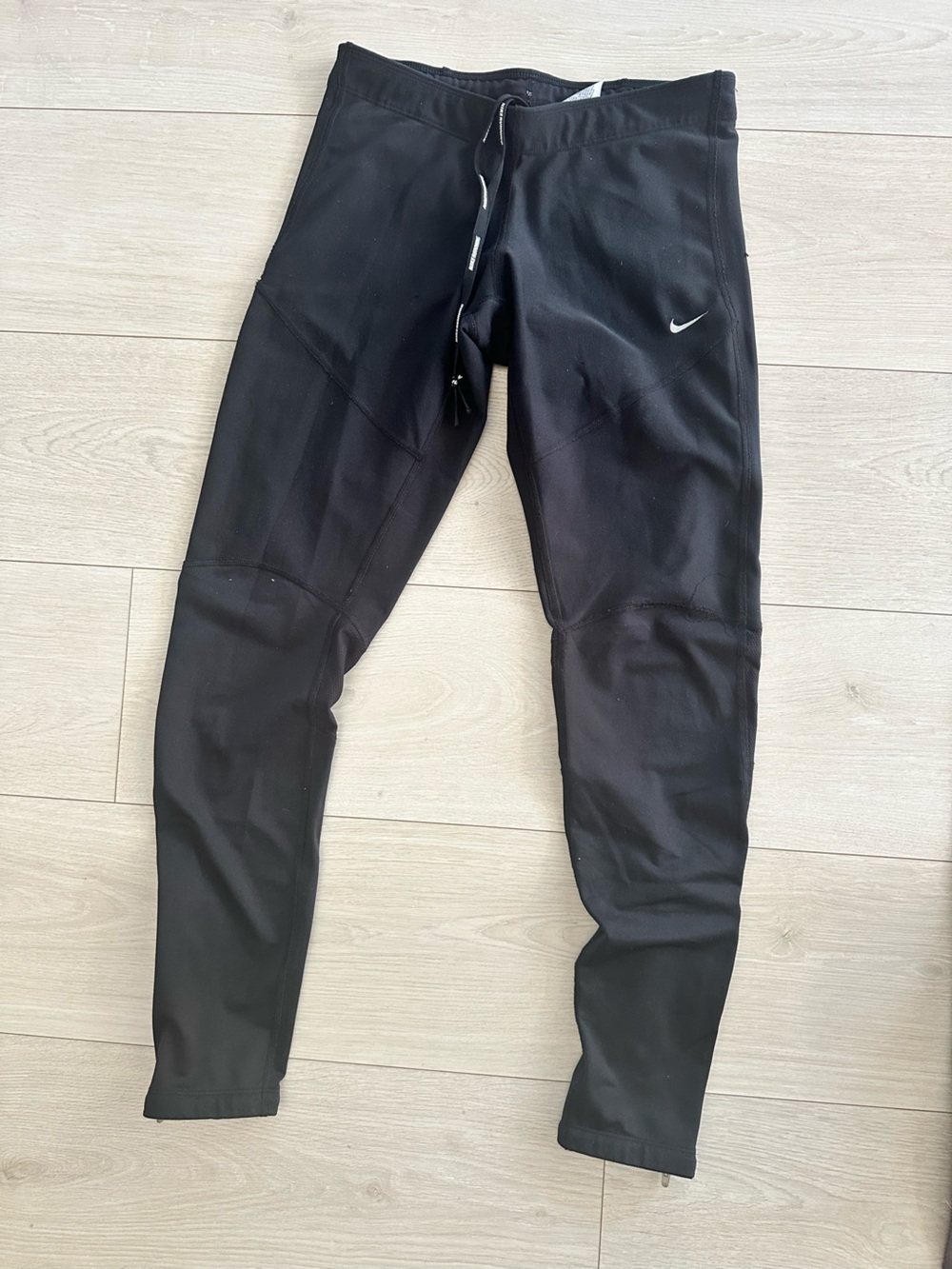 Nike Black Women's Yoga workout leggings